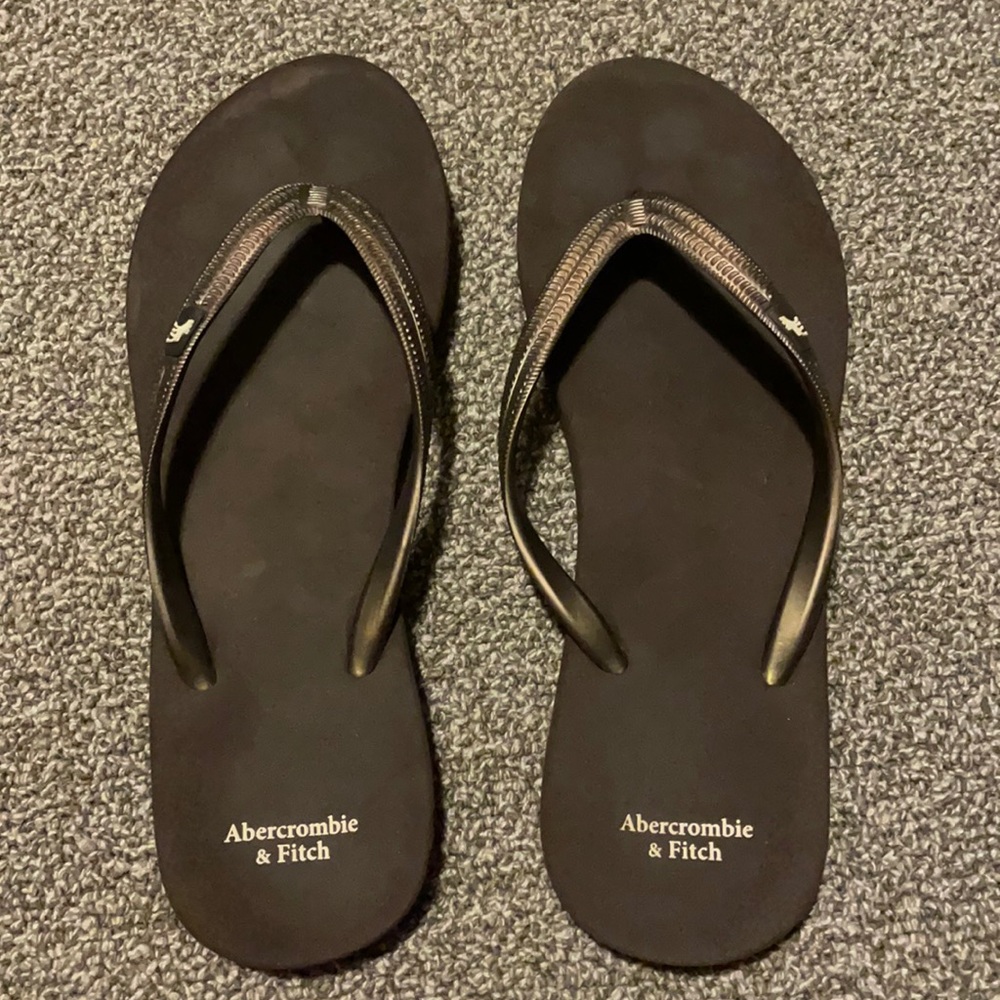 Abercrombie & Fitch Brown Flip Flops